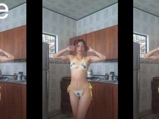 LEASMALLTITS
