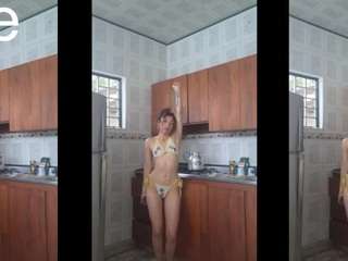 LEASMALLTITS