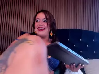 madissonowen's Live Sex Cam Show