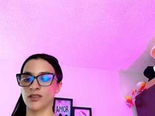 mariaan-m Live Webcam on CamSoda