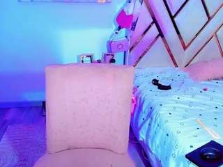 sammy-sweetxx's CamSoda show and profile