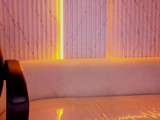 victoria-hernandez-t live webcam show