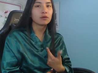 victoria-hernandez-t live webcam show