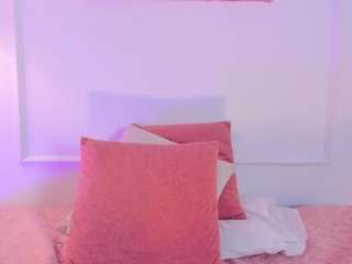 aprilwatsonn Live Webcam on CamSoda