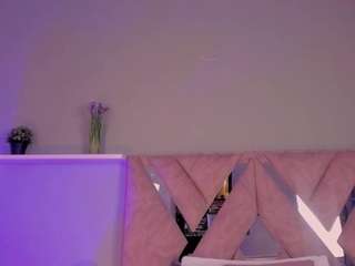 aprilwatsonn live webcam show