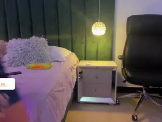 aprilwatsonn's Live Sex Cam Show