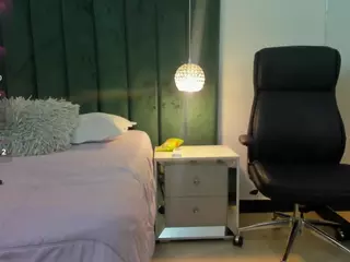 aprilwatsonn's Live Sex Cam Show