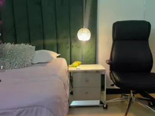 aprilwatsonn's Live Sex Cam Show