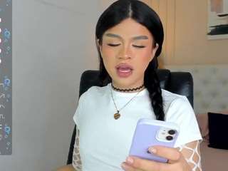ari-ana Sex Cam Show
