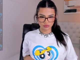 Ari-Ana live webcam show