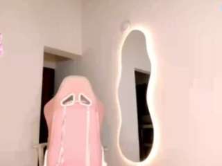 bellaofi24 live webcam show