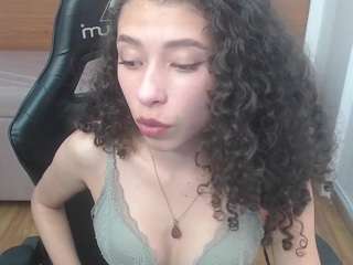  danatella-t chat room