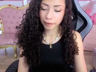 danatella-t, female webcam model,  years old, on live webcam