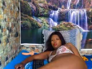 ebonylust4u2 webcam