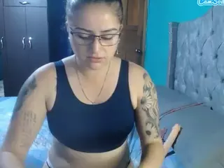 Lunaa_29's Live Sex Cam Show