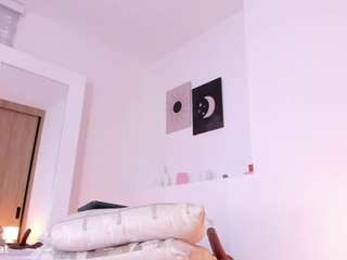 nicolettebalee webcam