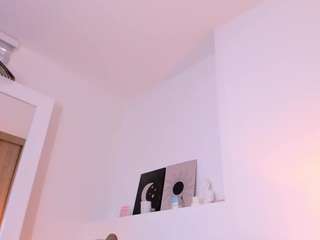 nicolettebalee live webcam show