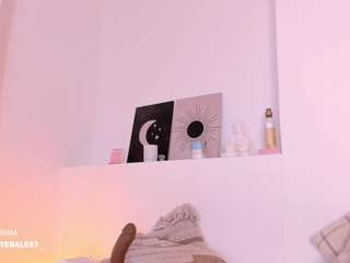 nicolettebalee's live room