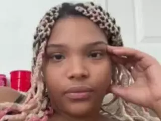 Babieee's Live Sex Cam Show