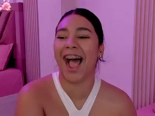 sofibooty's Live Sex Cam Show