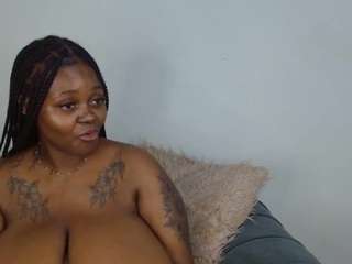 yungmiss webcam model