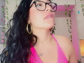 AlishaCook's Live Sex Cam Show