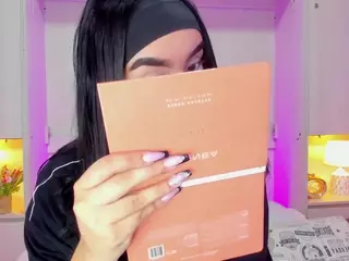 AlishaCook's Live Sex Cam Show