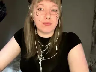 MayDenner's Live Sex Cam Show