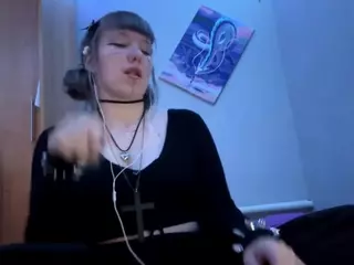 MayDenner's Live Sex Cam Show