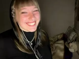 MayDenner's Live Sex Cam Show