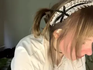 MayDenner's Live Sex Cam Show