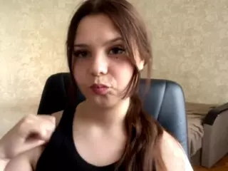 MildredGawne's Live Sex Cam Show