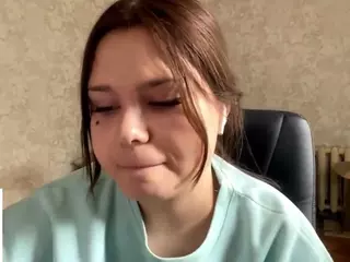 MildredGawne's Live Sex Cam Show