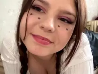 MildredGawne's Live Sex Cam Show