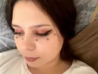 MildredGawne's Live Sex Cam Show