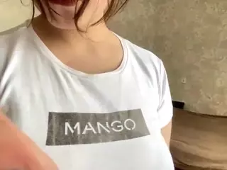 MildredGawne's Live Sex Cam Show