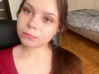 MildredGawne's Live Sex Cam Show