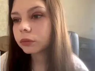 MildredGawne's Live Sex Cam Show