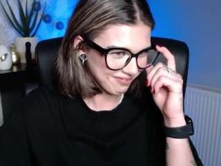 novasin's CamSoda show and profile