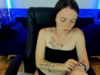 OliviaLiVeneration's Live Sex Cam Show