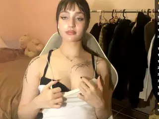 Kris's Live Sex Cam Show