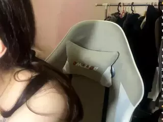 Kris's Live Sex Cam Show