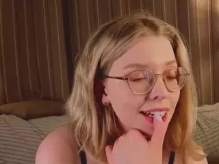 TateBevis's Live Sex Cam Show