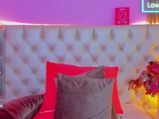 valentinaforerox from CamSoda is Freechat