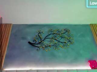 valentinaforerox from CamSoda is Private