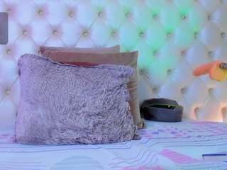 valentinaforerox live cam profile