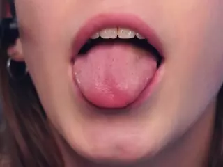 Jetta's Live Sex Cam Show