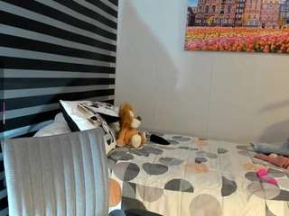 Cindy W live cam preview