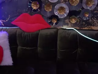 FeralFlower's Live Sex Cam Show