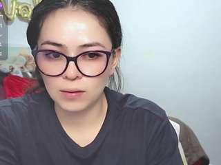 le modèle karlakee est en webcam porno dans un show sur le site camsoda, il possède les tags suivants: ahegao,pussy,masturbate,moaning,naked,natural,no smoking,normal,oil,orgasm,sexwebcam,lingerie,sexy,shaved pussy,spank,spanks,squirter,striptease,toys,twerk